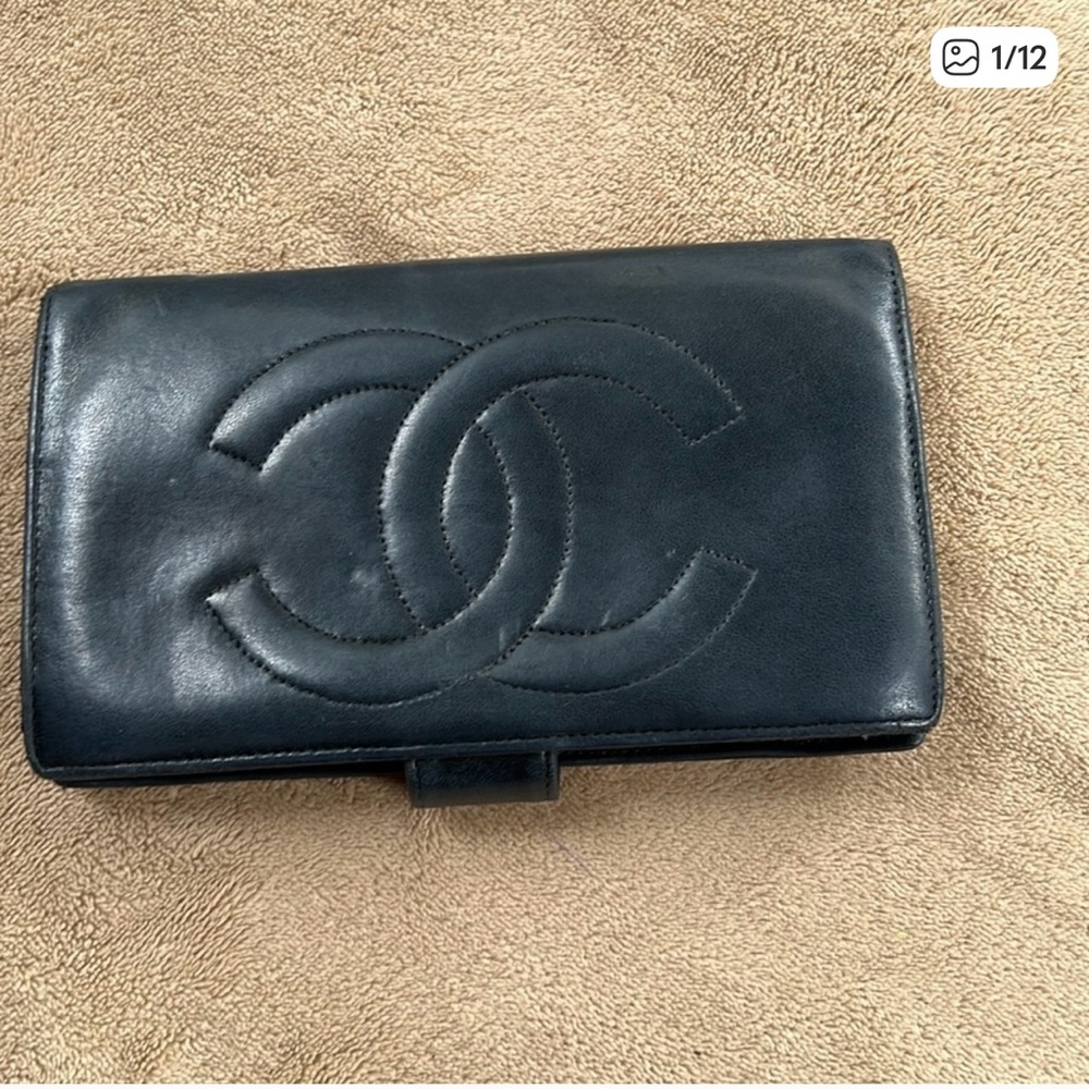 Authentic CHANEL Black Leather Wallet